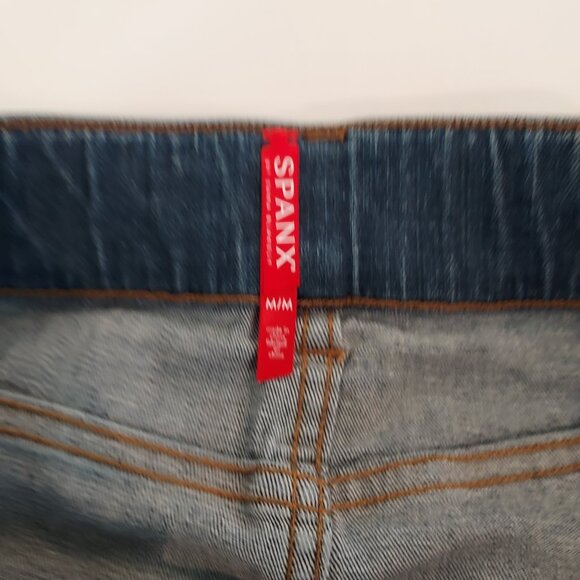 Spanx Distressed Denim Mini Pencil Skirt Size Med - Picture 8 of 8